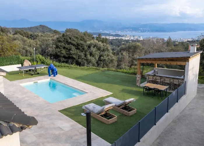 فيلة Moderne Piscine Vue *